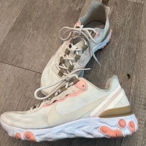 Nike React Element 55